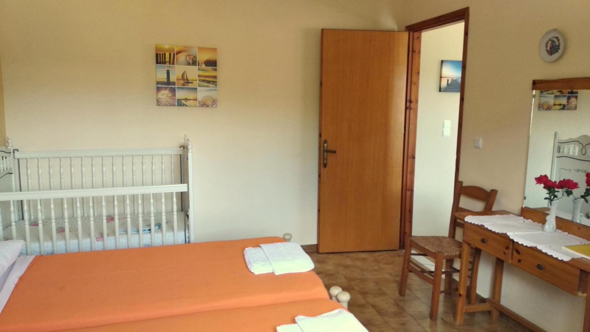 Polymnia Apartments Spartia  Room photo